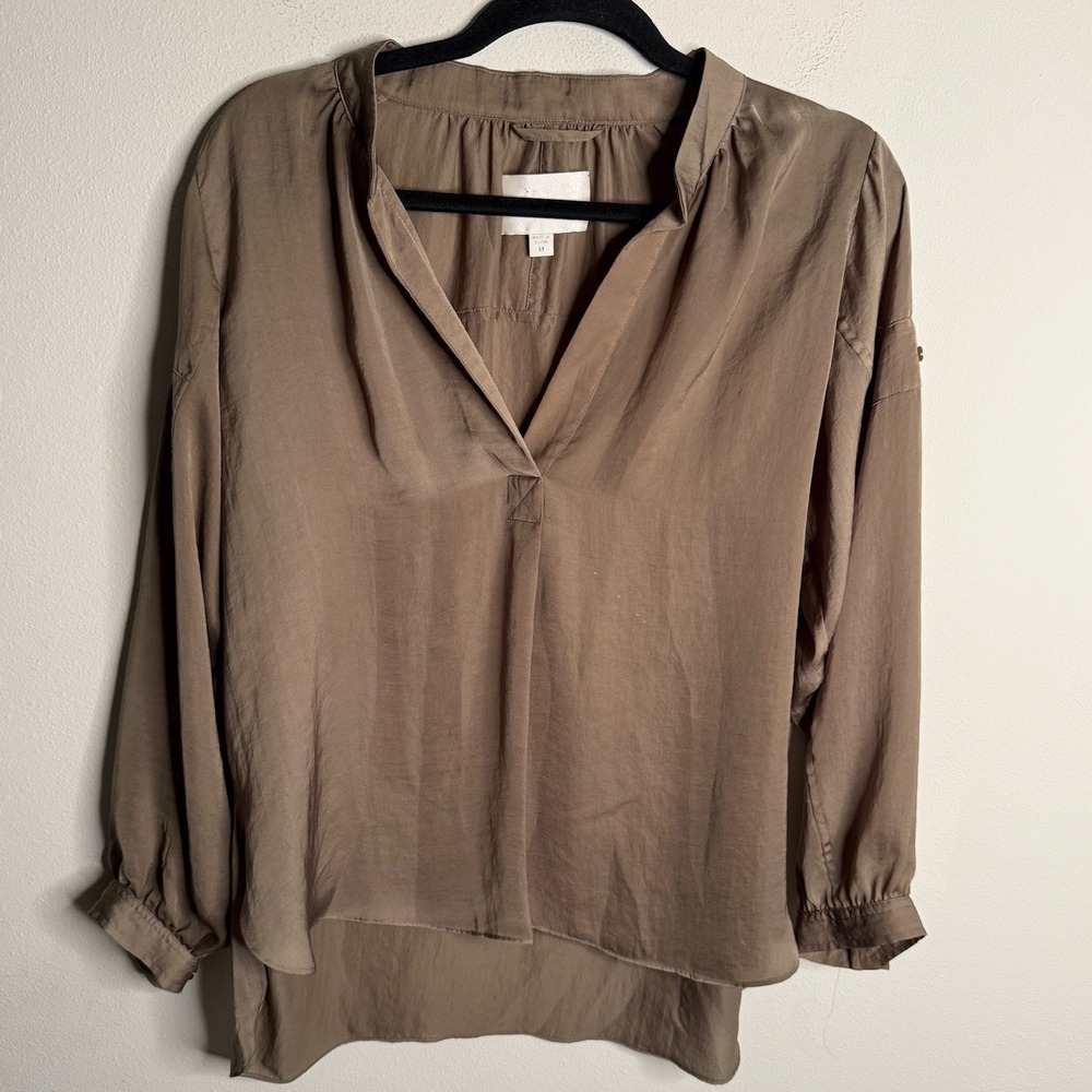 Brochu Walker Women's Medium Brown Top Long Sleeve‎ V Neck Blouse Casual Chic
